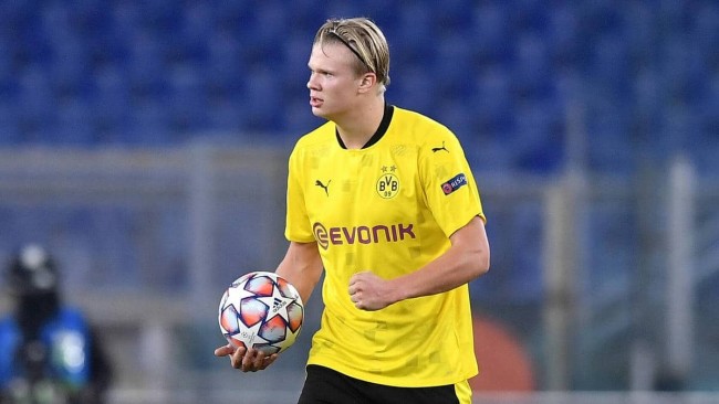 意超杯决赛半场：内雷斯世界波破门，那不勒斯1-0博洛尼亚（意超杯决赛半场：内雷斯世界波建功，那不勒斯暂1-0领先博洛尼亚）