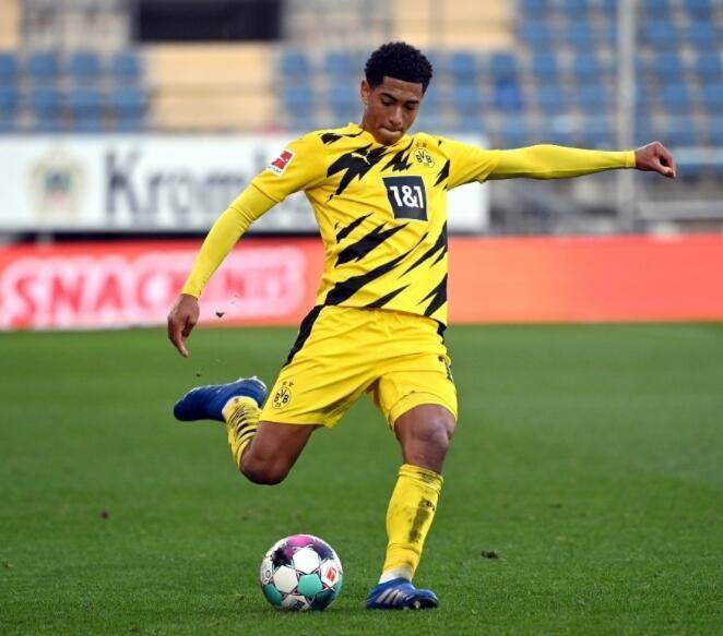 足球世界杯新增休息日以保护球员体能（世界杯增设休息日，保障球员体能）