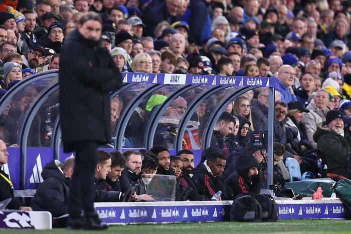 前国米后卫就8场比赛3张红牌致歉：对我来说也发人深省（前国米后卫因8场3红致歉：这段经历令我深刻反思）