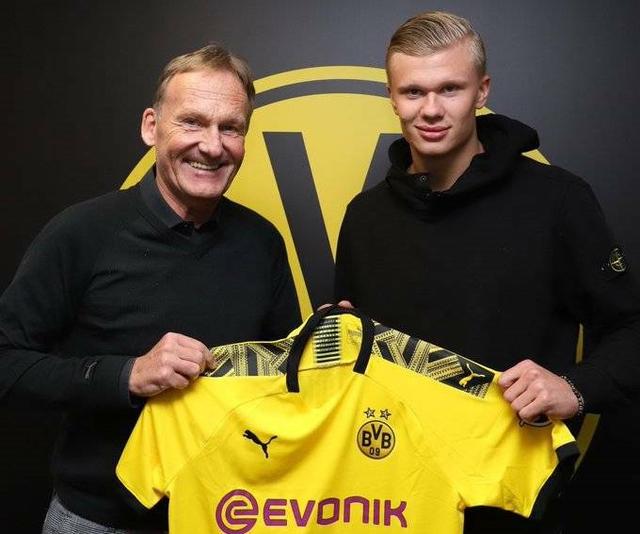 国米阿切尔比第30分钟伤退