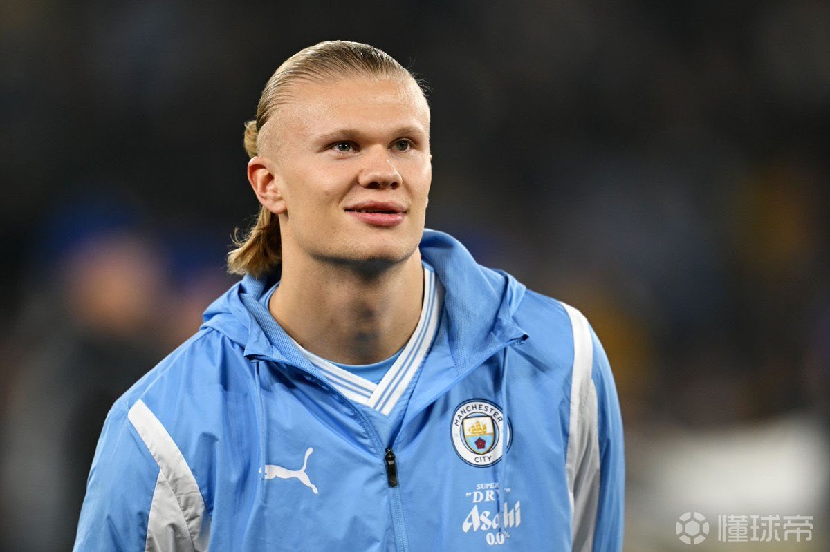 伦敦足球：弗拉米尼在商业帝国取得成功，阿森纳始终在他心中（伦敦足坛：商界功成的弗拉米尼，阿森纳永在心间）